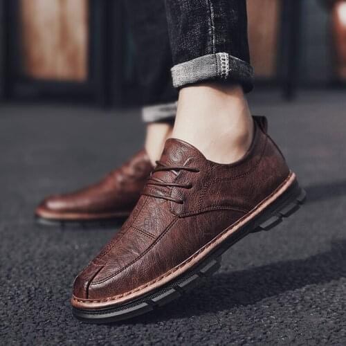 Classic hombre leisure black outdoor shoes oxford dress brown couro de for zapatos sneakers leather Mens formal moccasins cuero
