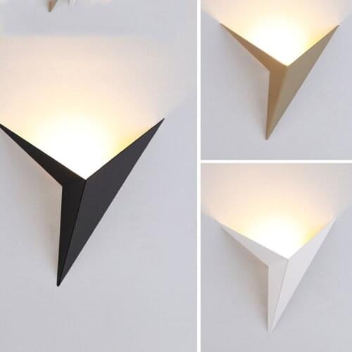 Modern Triangle Shape LED Wall Lamps Nordic Style Indoor Wall Lamps Living Room Mirror Lights Simple Sconce Lighting Fixtures