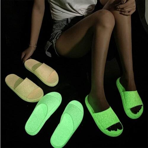 Summer Night Luminous Women Slippers Women Beach Outdoor Sandals Lightweight Fluorescent Flat Shoes Room Indoor Slides Women