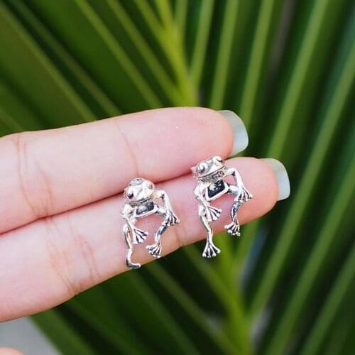 Small Golden Toad Frog Earring Stud Earrings For Women Female Christmas Earring Jewelry