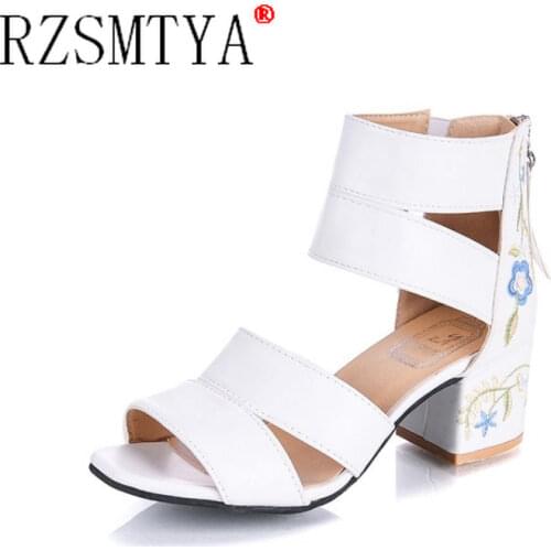 White Summer Sandal Shoes for Women 2021 New Arrival Sexy Peep Toe Thick Heels Sandals Platform Casual Russian Shoes Women