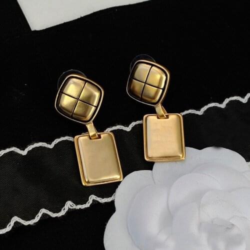 Hot Brand Vintage Unique Jewelry Woman Gold Color Party High Quality Crush Drop Stud Earrings Jewelry