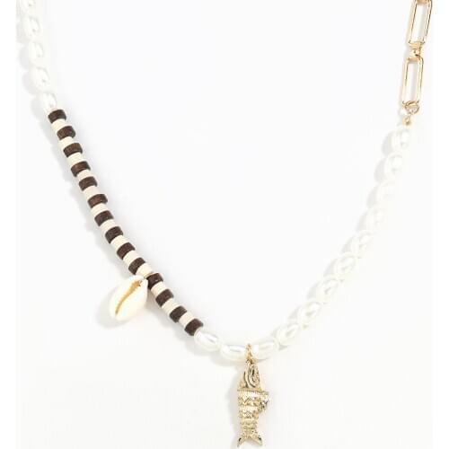 Pauli Manfi Fashion Imitation Pearl Wooden Disc Shell Fish Pendant Hip Hop Necklace Womens Simple Jewelry Accessories