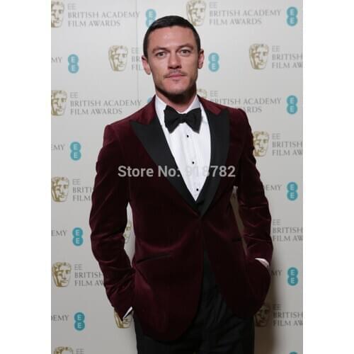 Wedding Suit Tuxedo For Men 2018 New Fashion Design Burgundy Jacket Black Pant Vest Custom Made Groom Suit Velvet Suit Men