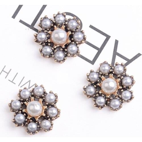 DIY Handmade Jewelry Making 10pcs 16mm Anti-gold color New fashion Alloy Material Imitation Pearl Flower Shape charm