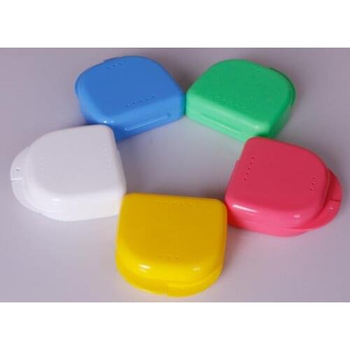 Compact Colorful Dental Orthodontic Retainer Box/Case Mouthguards False Teeth Dentures Sport Guard Storage Box SN112