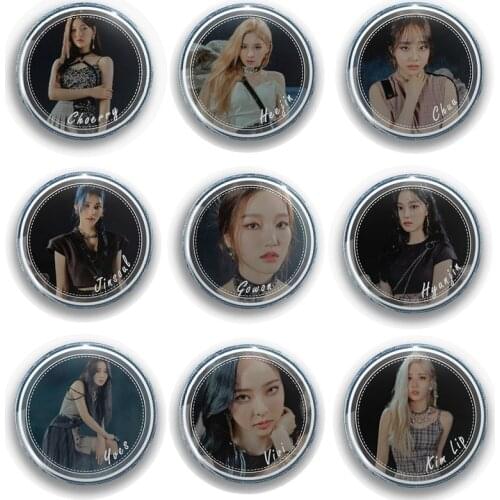 KPOP LOONA Girl Of The Month Combination Peripheral Badge Badge Paint The Town Brooch JinSoul