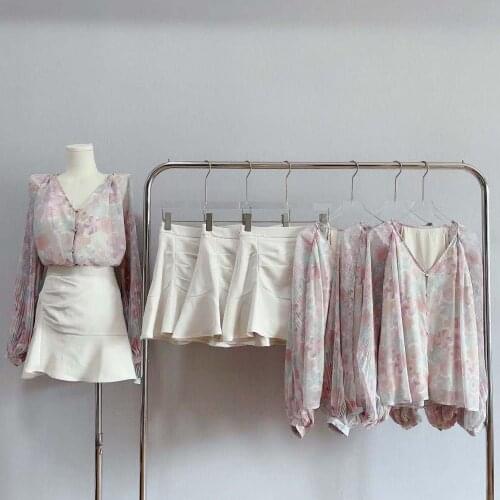 Sea Spring flower gentle wind Lantern Sleeve V-neck Floral Chiffon shirt womens new 2021 top