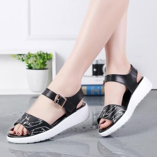 Genuine Leather Women Flats Platform sandals shoes ladies Sliver Sneakers shoe 2018 summer Fashion platform High Heel footwear