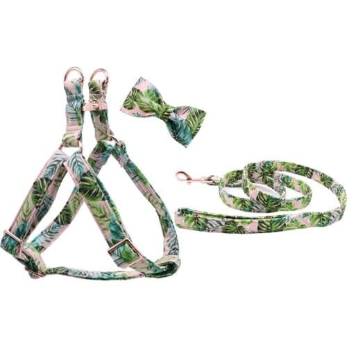 Cotton Green Plam Leaf Dog Harness with Bowtie and Basic Dog Leash Adjustable Buckle Pet Supplies