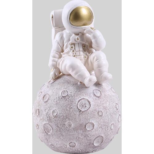 New style Astronaut model resin decoration Creative mobile phone bracket Living room bedroom office table Shop crafts WSHYUFEI
