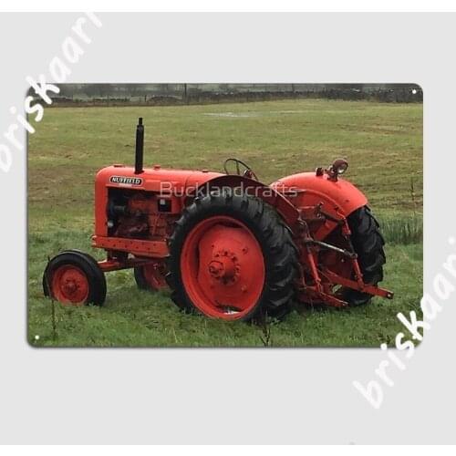 Vintage Red Tractor In A Field Poster Metal Plaque Wall Decor Garage Club Cinema Living Room Vintage Tin sign Poster