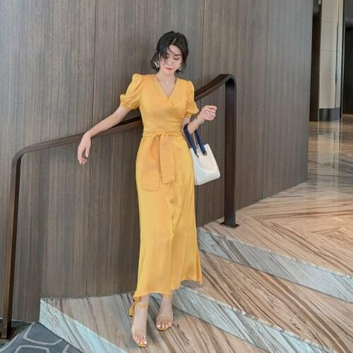 2021 Summer New Womens Wear Name V-neck High-waisted Strap Lantern Sleeve Dress Long Skirt Beach Skirt