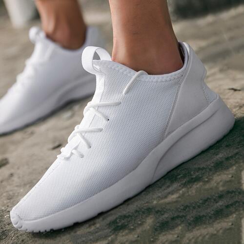 Mens large size lightweight casual shoes white 47 outdoor sports running fashion trend comfortable breathable summer 2020 new