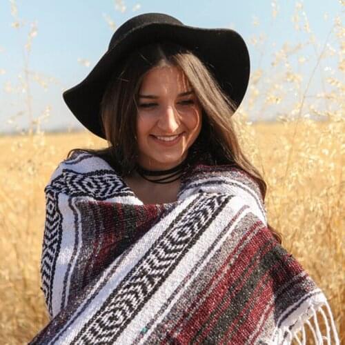 Multifunctional Beach Mat Large Area Rectangle Macrame Picnic Blanket Bed Sheet Color Stripe Decor Shawl Picnic Blanket Home Rug