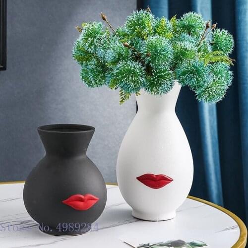 Creative Face Flower Vase Lips Vase Abstract Human Head Statue Flower Arrangement Black and White Ceramic Handicraft Ornaments