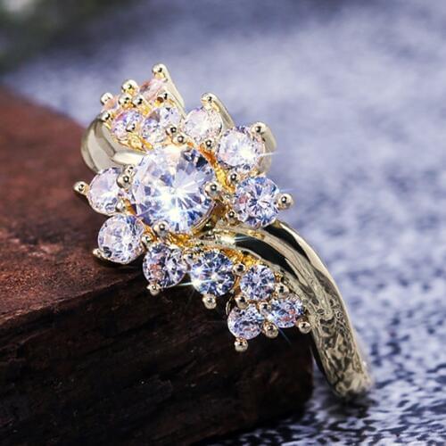 Huitan Romantic Korean Flower Ring Elegant Gold Flower Shaped Engagement Ring Anniversary Gift For Girlfriend With Size 6-10