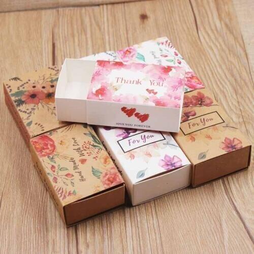 8.4*5.8*3cm thank you /handmade with love new Designs printed gift box Diy handmade love wedding favor gift Soap Box Baby Shower