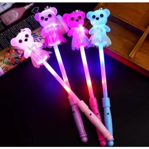 100pcs Cute Little Bear Light Up LED Stick Wands Rally Rave Cheer Batons Party Flashing Glow Stick Light Sticks lin4619