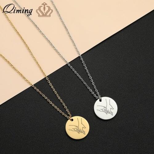 Stainless Steel Sign Language Hand In Hand Couple Necklace For Women Men Wedding Engagement Jewelry Round Necklaces