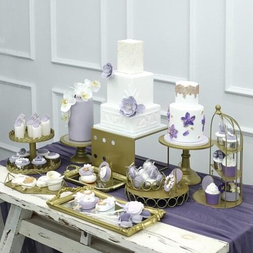 Gold Cake Cupcake Stands Set for Wedding Decoration Dessert Table Plates for Dnouts Fondant Decor Home Dinnerware Bread Tray