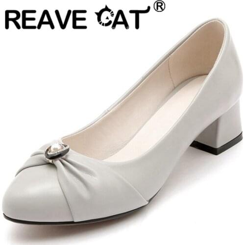 REAVE CAT 2021 Spring New Brogues Pumps Pointed Toe Sweet Slip-On 4.5cm Chunky High Heel Big Size 34-47 Green Apricot Black Grey