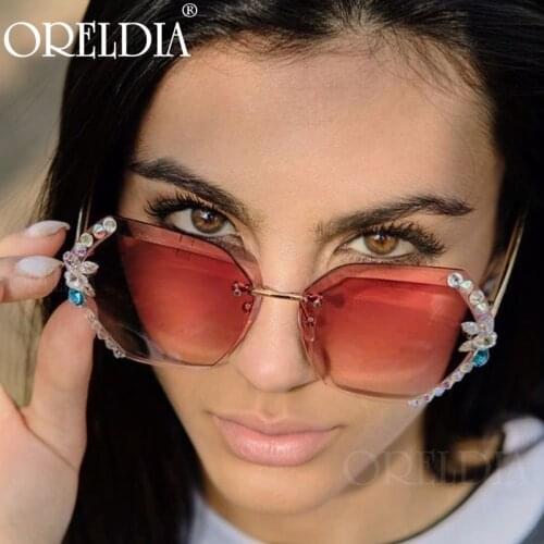 2021 Fashion Brand Design Vintage Rimless Rhinestone Sunglasses Women Men Retro Cutting Lens Gradient Sun Glasses Female UV400