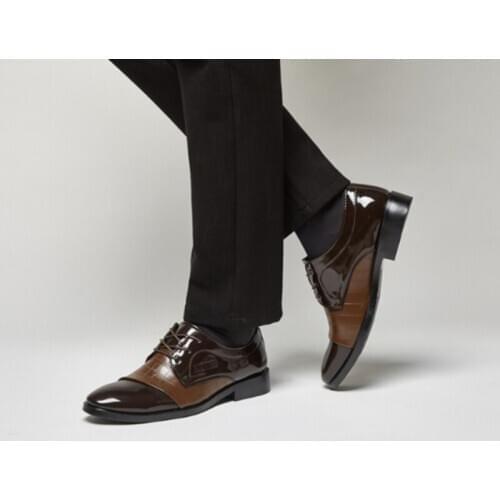 Men Pointed Toe Leather Shoes Crocodile Pattern Business Flat Shoes Classic PU Leather Men Dress Shoes Banquet Wedding Shoes