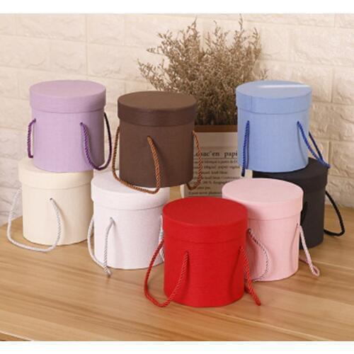 Round Flower Paper Boxes Lid Hug Florist Flower Hold The Bucket Gift Packaging Box Gift Candy Bar Party Wedding Gift Storage Box