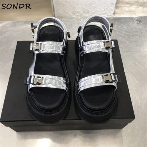 2021 Fashion Women Thick Sole Sandals Rome Ladies Platform Flat Buckle Strap Gladiator Sandals Designer Summer Beach Shoes Womsn