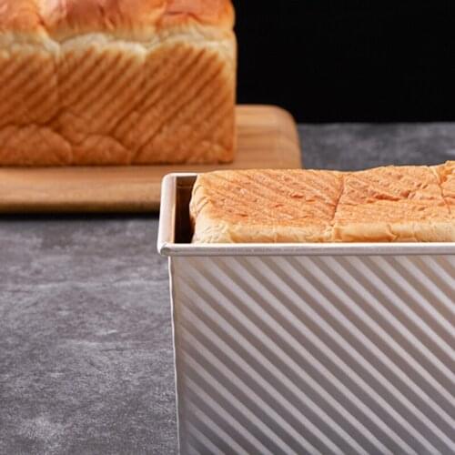 Toast Box Mold Portable Rectangular Loaf Pan Carbon Steel Non-stick Bellows with Cover Bread Mold Eco-Friendly Baking Cake Tools