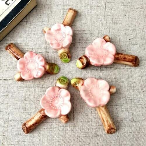2pcs/set Japanese Style Cherry Blossoms Chopstick Rest Rack Writing Brush Shelf Stand Kitchen Tableware Pen Shelf Home Decor