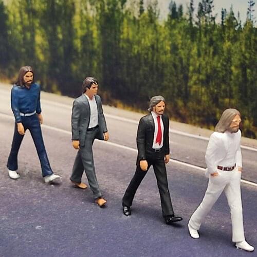 Resin Tiny 1/64 Character Diorama Cool Man Band Member Figures Model Train Road Buliding Layout Children Toy