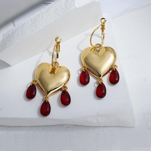 Lifefontier Vintage Love Heart Metal Drop Earrings for Women Red Crystal Pendant Gold Color Alloy Dangle Earrings Trendy Jewelry