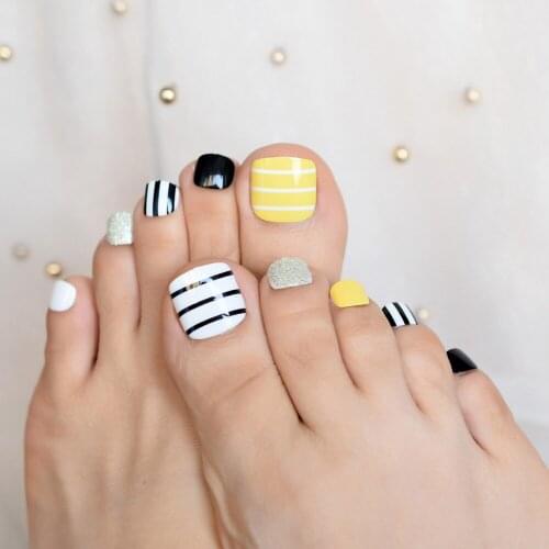 Cutting Line Designs Mixed Full Cover Nail Tips For Foot Press On Toe Nails Art Fake Nails Square Colorful Short Lovely Charms