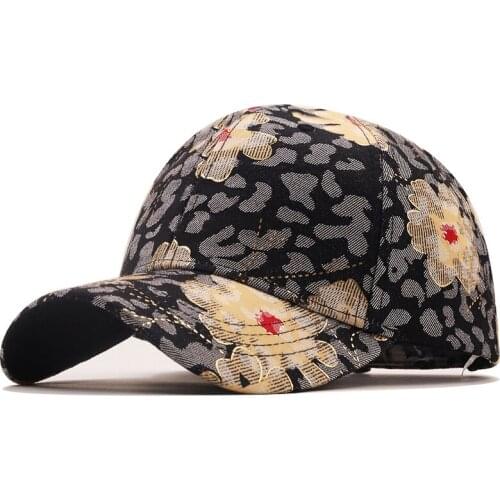 New fashion outdoor Girl baseball cap hip hop printing golf hat sports leisure fashion sun hat adjustable 100%cotton women hats