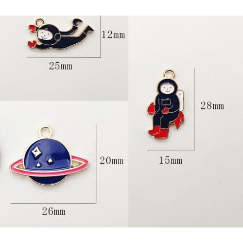 10pcs/Lot Astronaut Diy Design for Jewelry Making Earring Bracelet or Necklace Handmade Enamel Charms