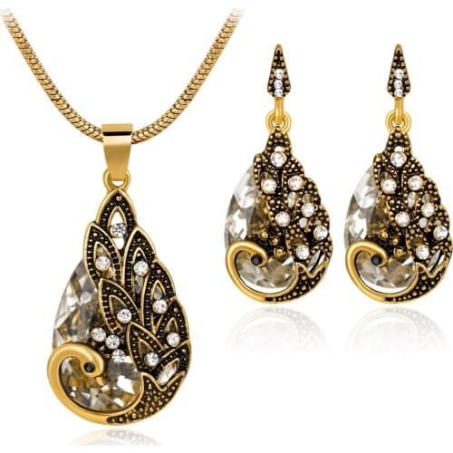 Personality Bohemia Peacock Earrings Pendant Necklace Ring Shiny Rhinestones Jewelry Sets for Women Earrings Set