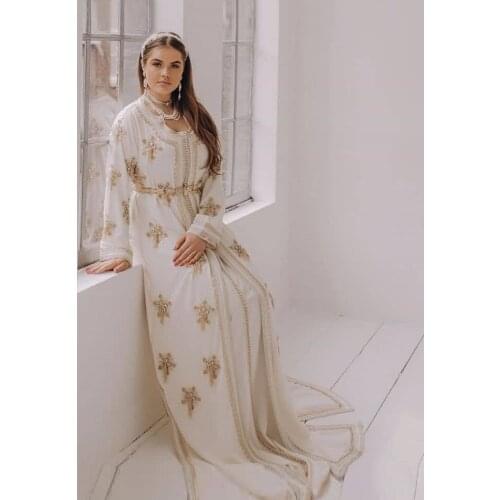 Muslim Evening Dresses Satin Moroccan Kaftan Gold Appliques Crystals Saudi Arabic Special Occasion Party Dress Plus Size
