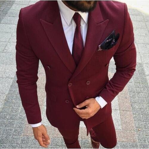 High Quality Double Breasted Wine Groom Tuxedos Peak Lapel Groomsmen Mens Suits Blazers (Jacket+Pants+Tie) W:692