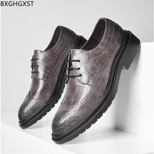 Oxford Wedding Shoes for Men 2021 Black Man Dress Shoes Mens Fashion Black Brogue Mens Designer Shoes Sapato Social Masculino