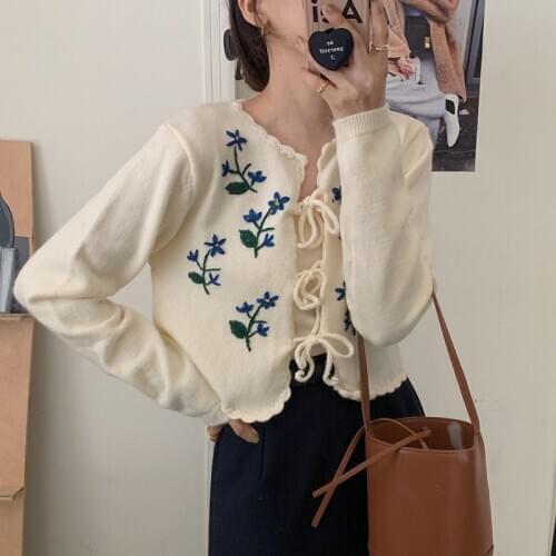 Alien Kitty Women's Sweaters And Cardigans