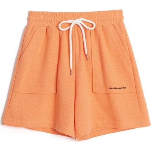 Пн Ян/安末言 Women's High Waist Shorts
