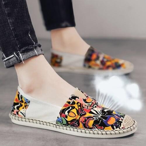 Spring Autumn Fashion Printed Mens Chinese Shoes Flat Breathable Loafers Men Streetwear Slip-On Men Casual Shoes zapatos hombre