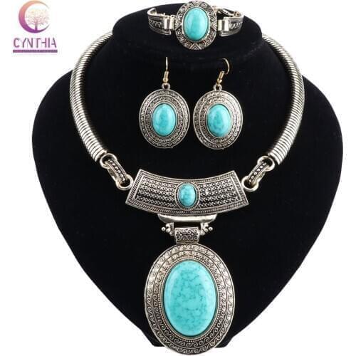 Oval Green Stone Jewelry Sets Vintage Necklace Earrings Bracelet For Women Flower Pendant Fashion Party Fashion Jewelry