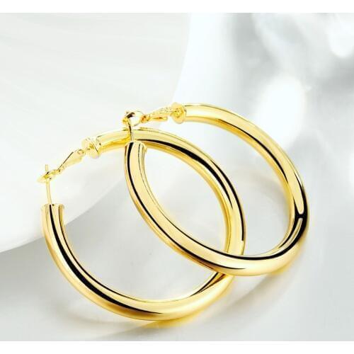 Sales hot spots! 2018 new fashion jewelry, S925 Silver color earrings, Europe and the United States selling round earrings E064