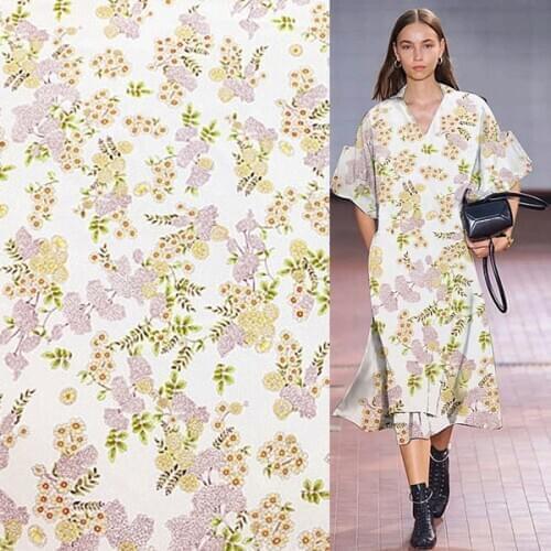 Floral on pink bottom 100% pure mulberry silk crepe de Chine silk fabric 139cm width,SCDC1217