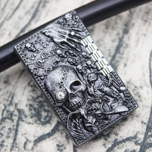 Creative Metal Butane Gas Lighter. open Flame. Grinding wheel Unusual Flint Lighter Grinding Jet Gas Skull Gas Lighter