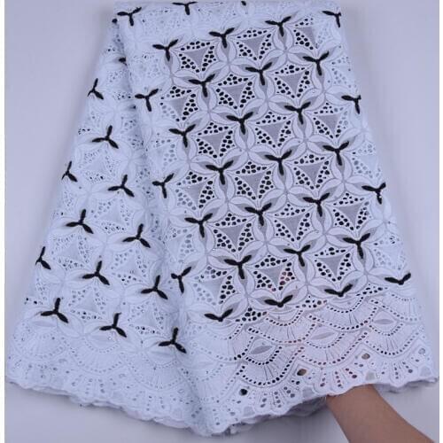 White And Black Swiss Voile Lace In Switzerland With Eyelet African Dry Lace Fabric High Quality Nigerian Lace For Wedding A1701