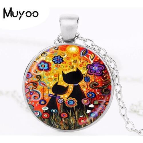Black Cat in the Sea of Flowers Photo Necklace Sun Pendant Animal Jewelry Glass Dome Round Photo Sweater Chain Necklace HZ1